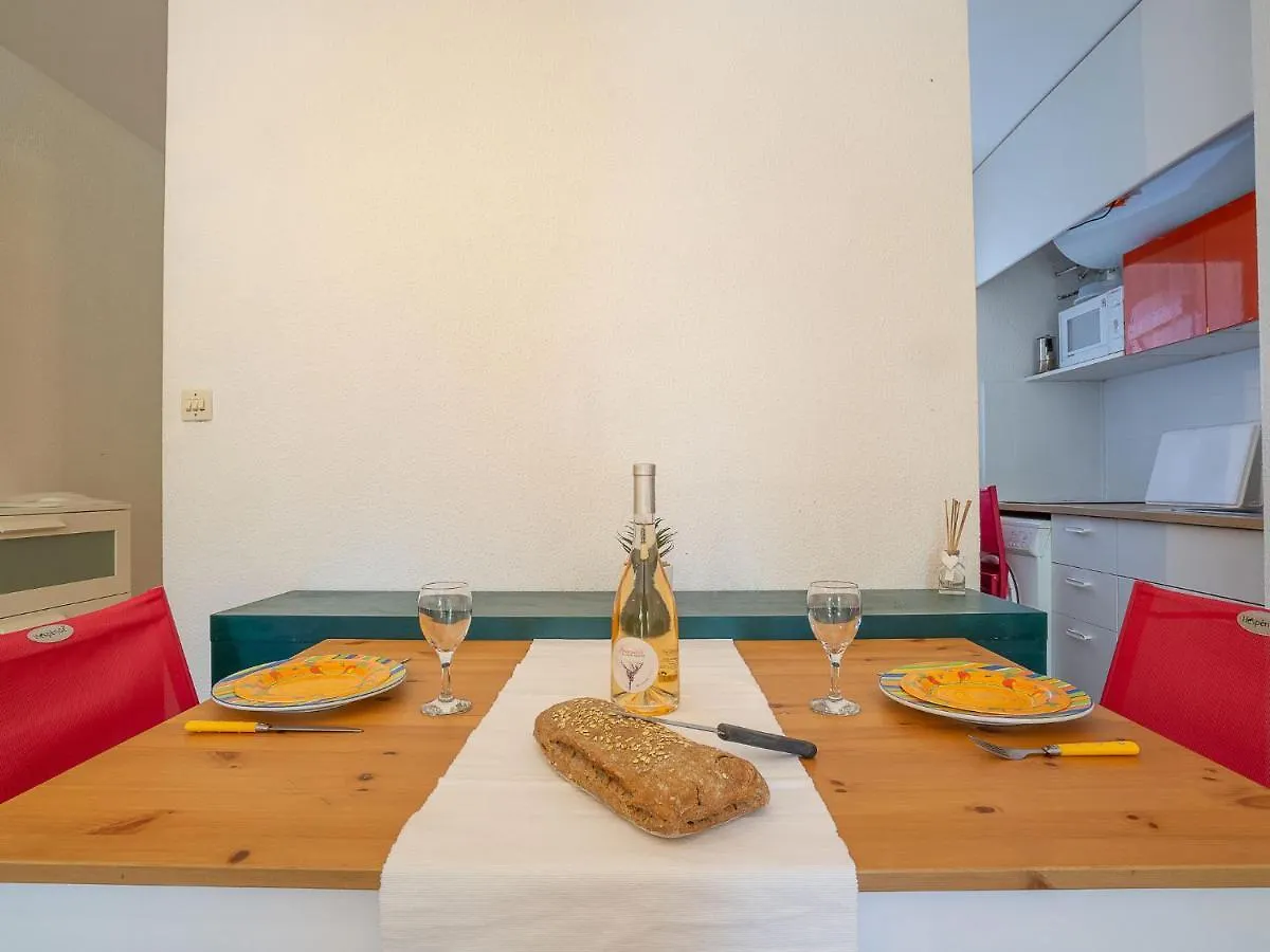 Apartment Studio L'Olivado By Interhome Carqueiranne